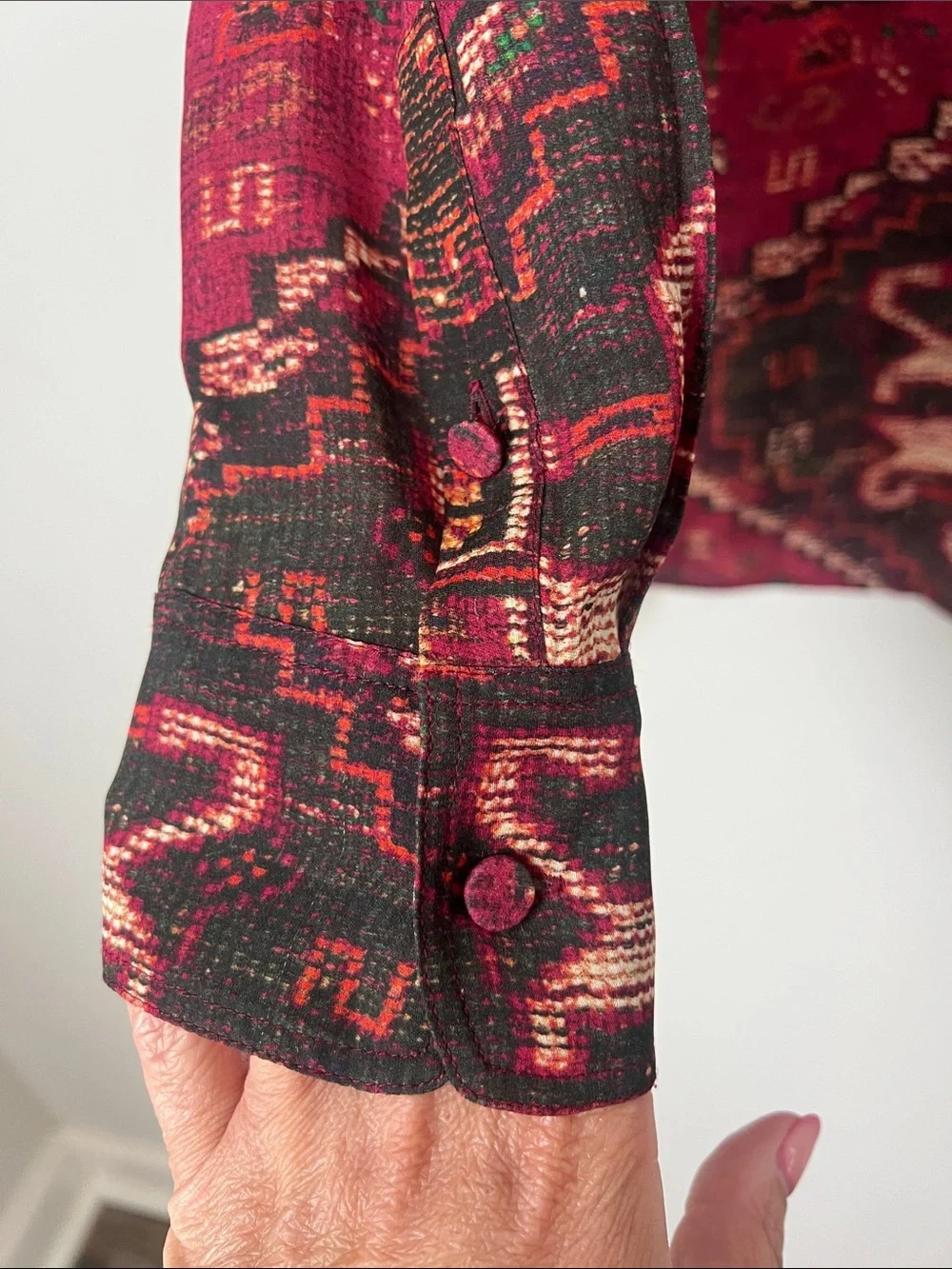 Tory Burch 100% Silk Aztec Print Blouse Sz 6 ♟️